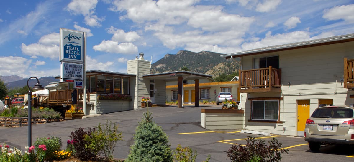 alpine trail ridge inn photo