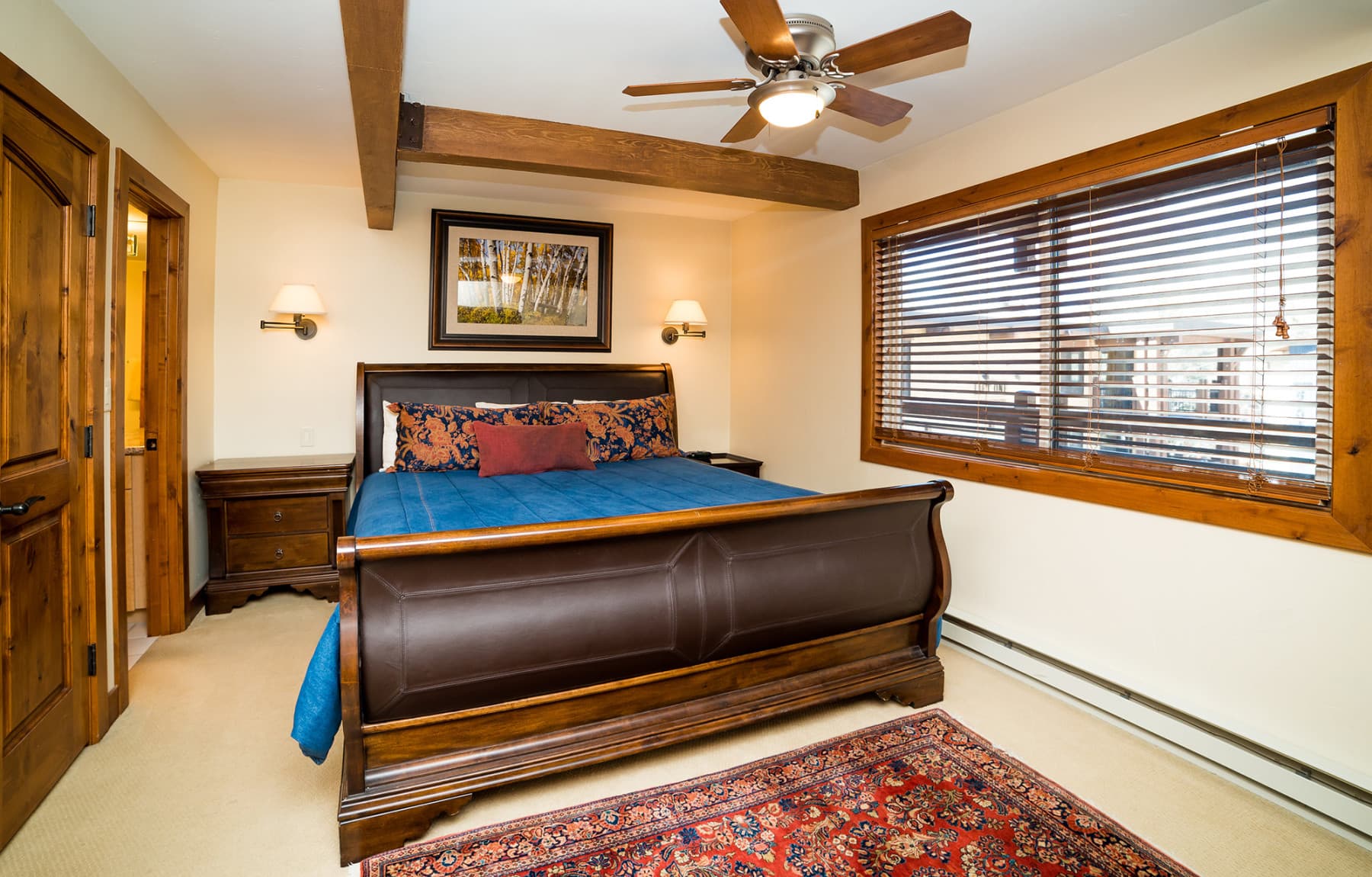 lift one condominiums photo 5