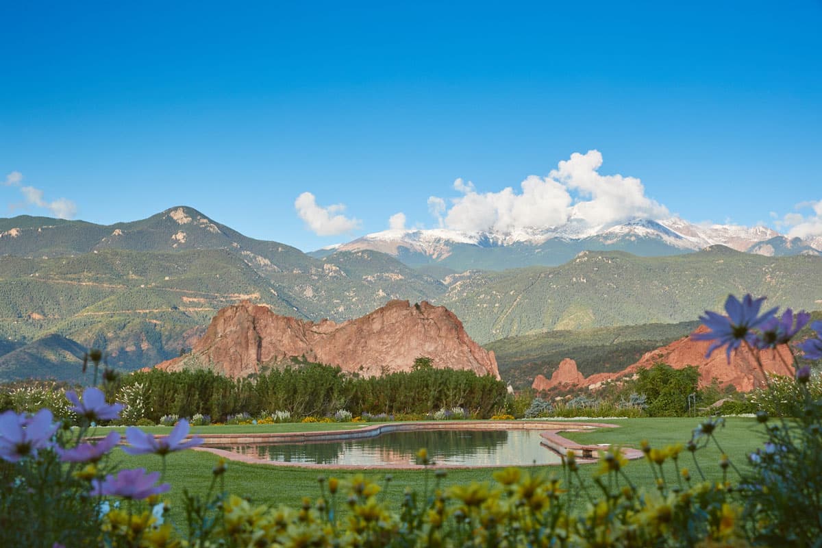 Garden of the Gods Club & Resort