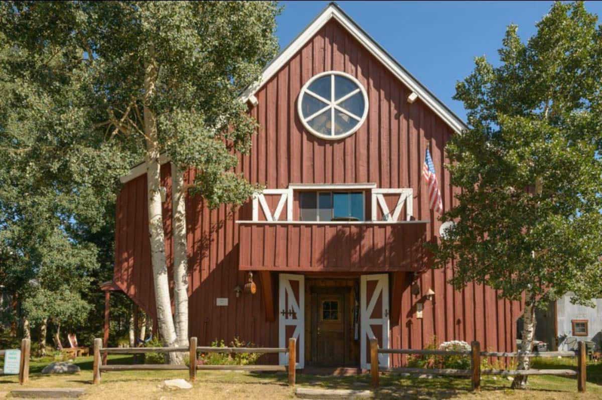 Historic Crested Butte Mule Barn