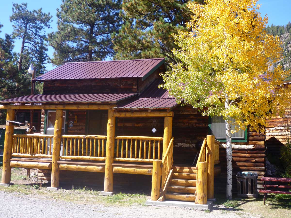 Riverbend Resort