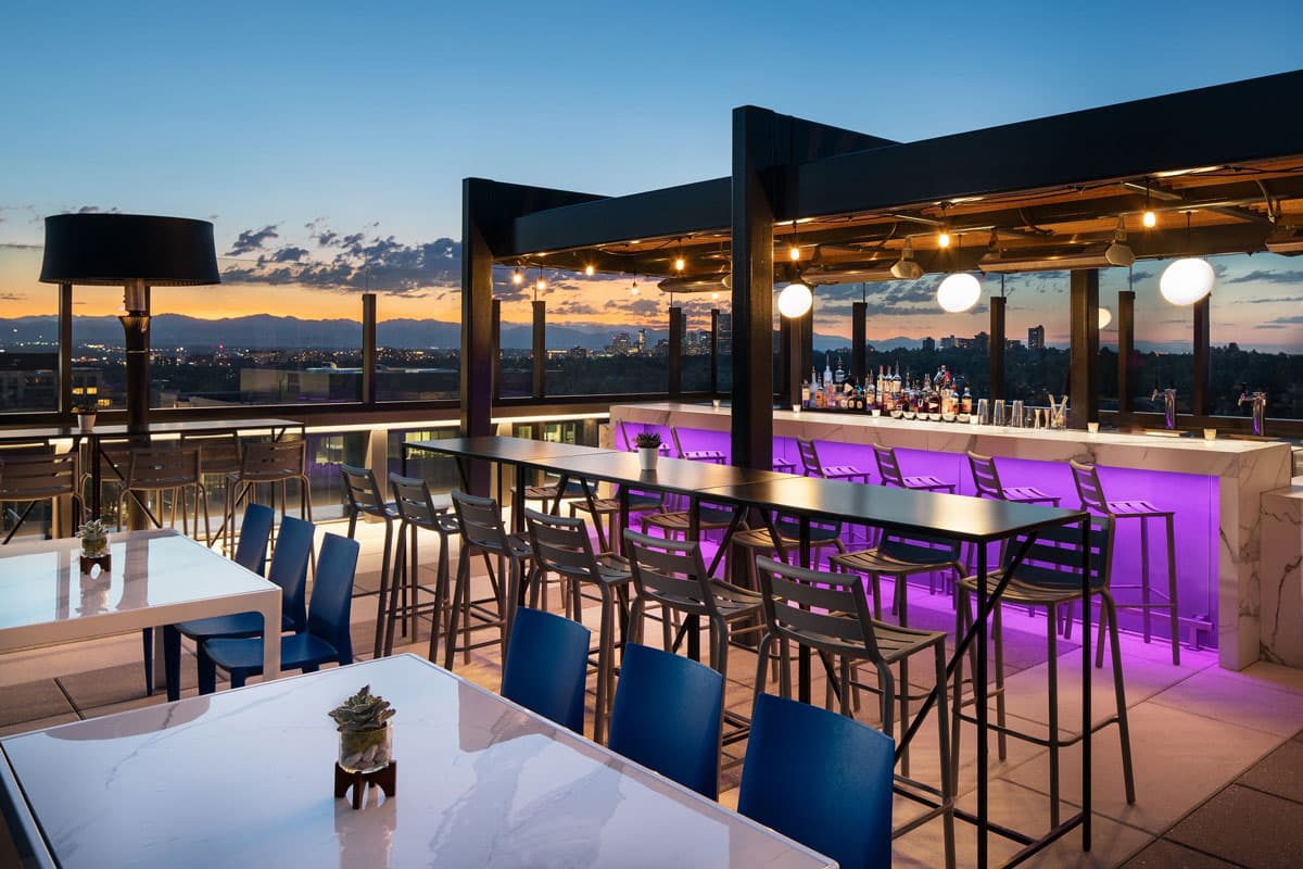Jacquard Hotel & Rooftop