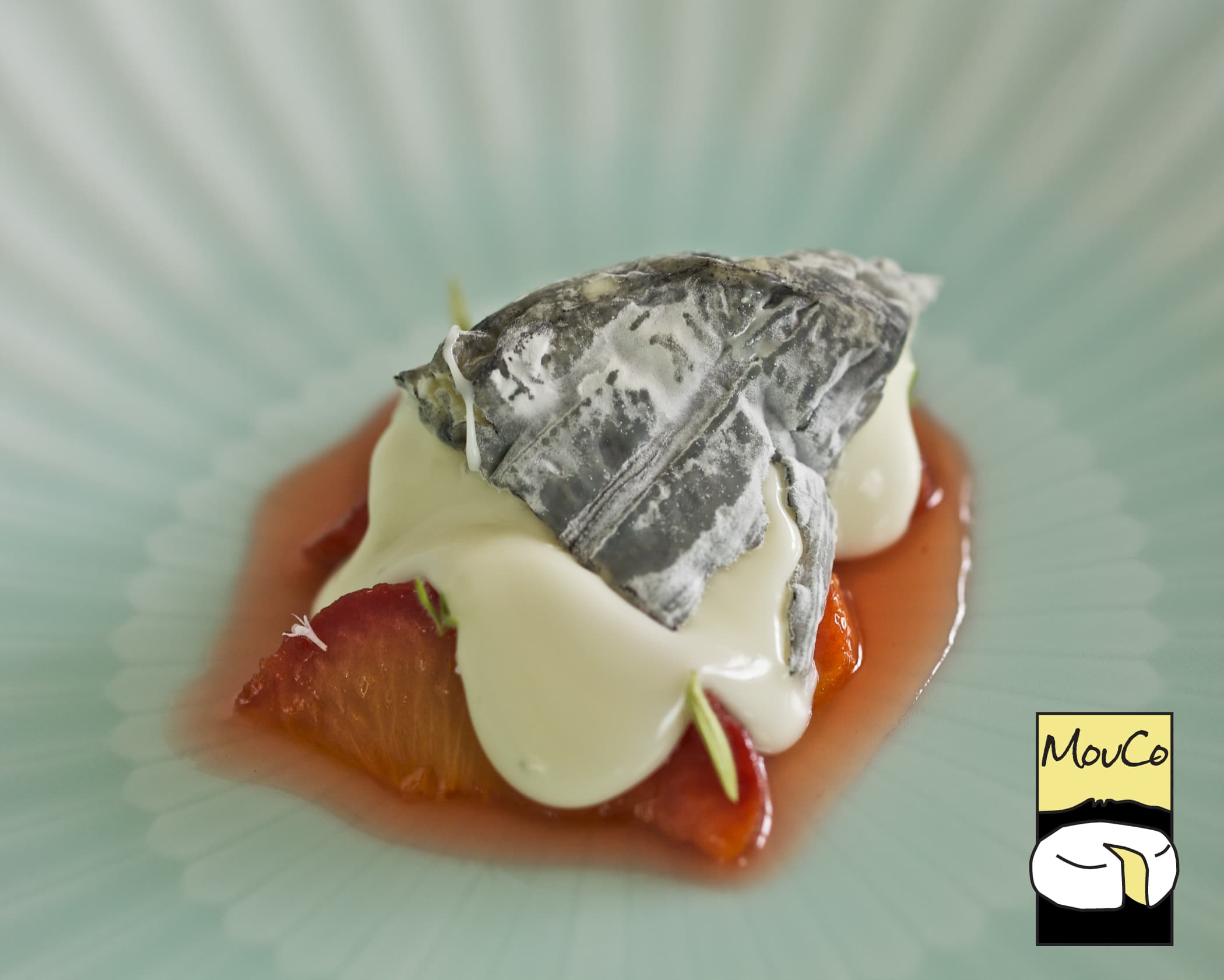 mouco ashley cheese with peaches photo