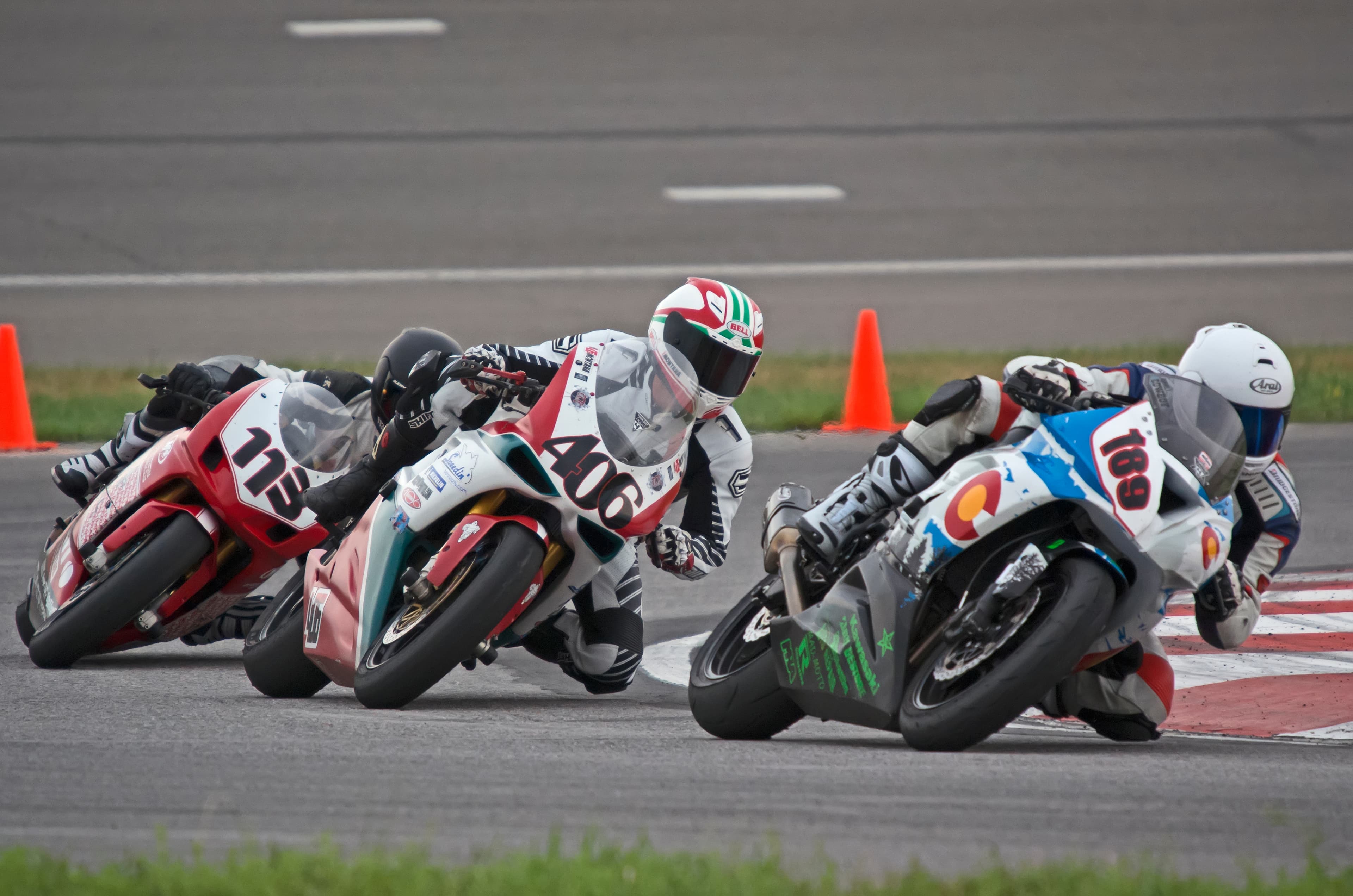 wheel to wheel racing in colorado photo