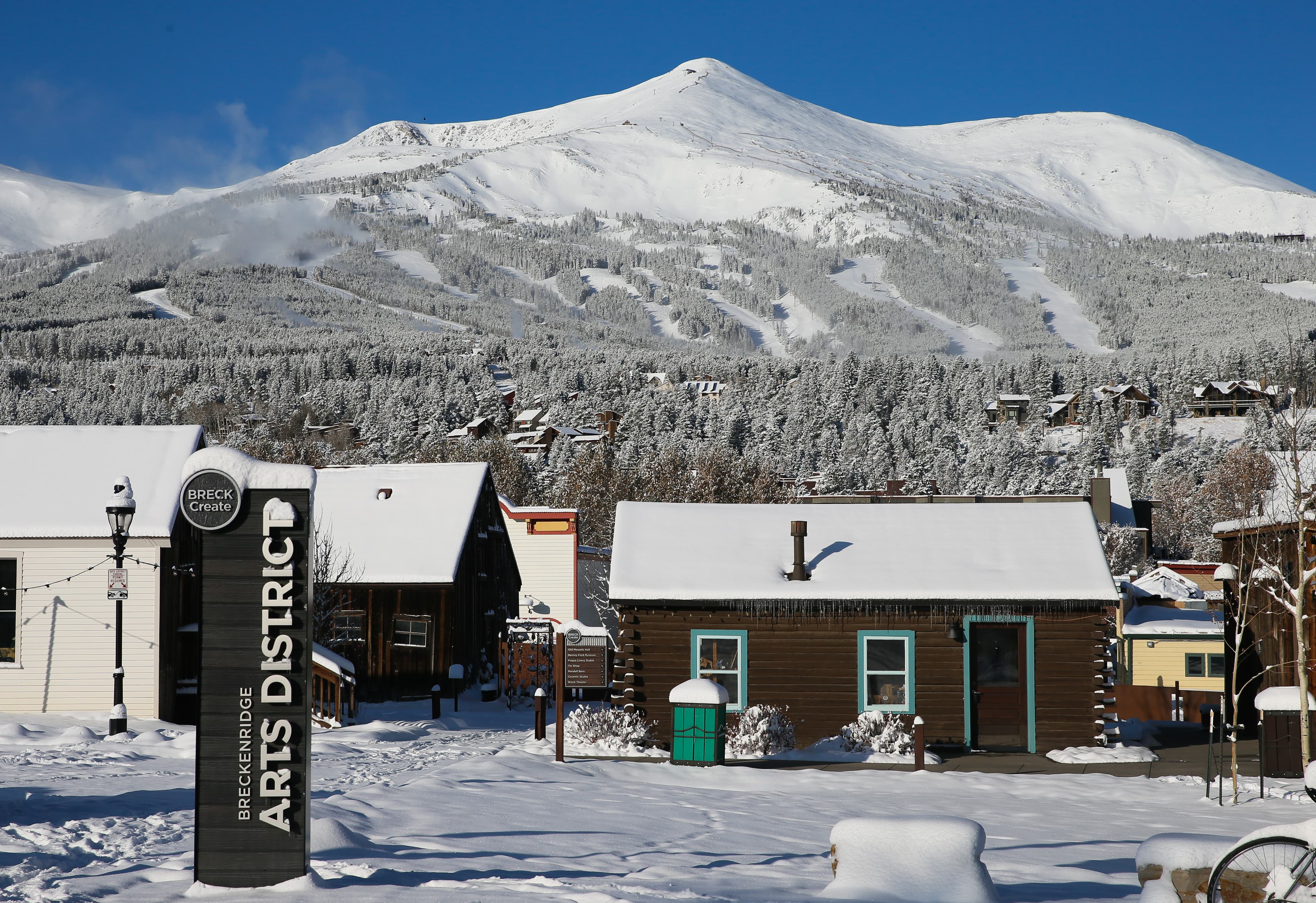 breckcreate/ arts district photo