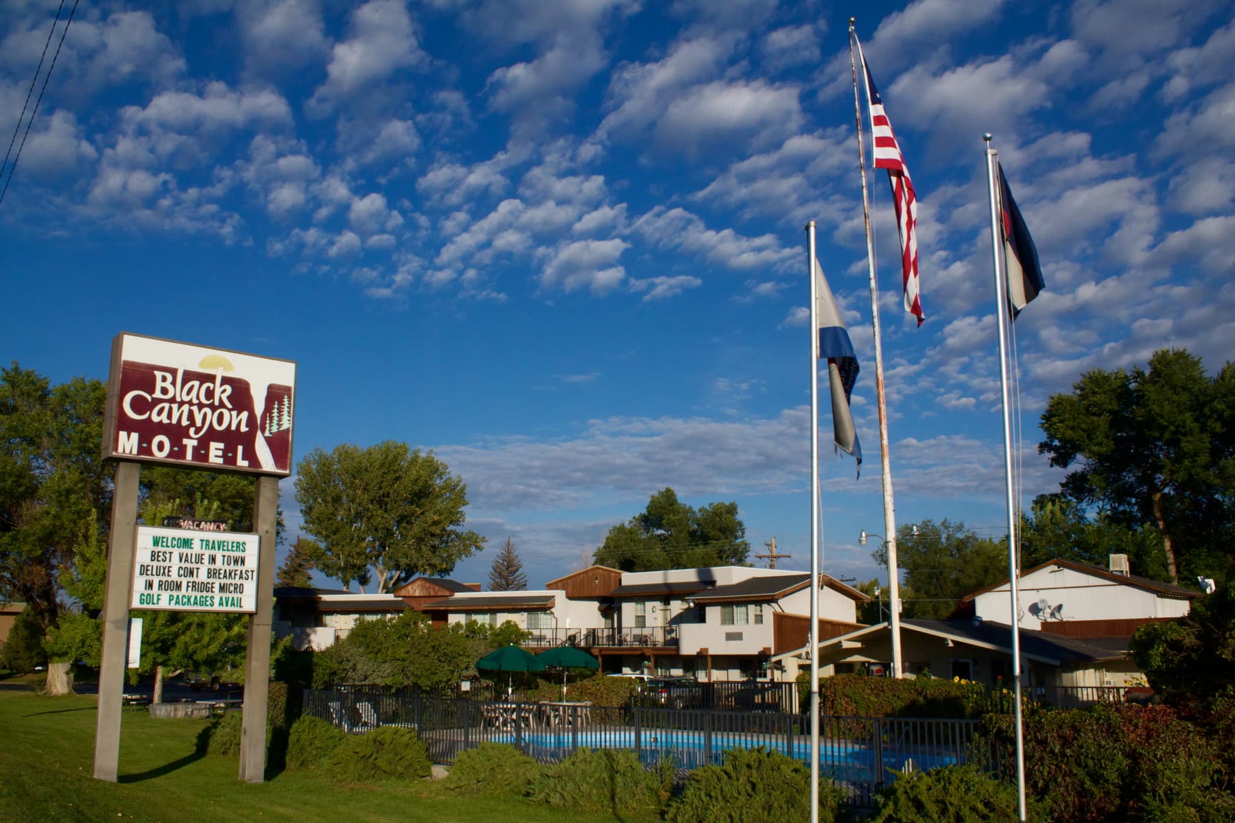 black canyon motel photo
