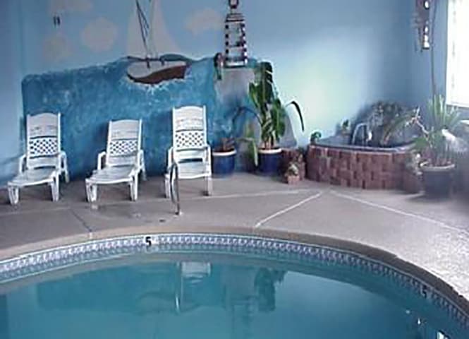 budget host - royal gorge inn in cañon city photo