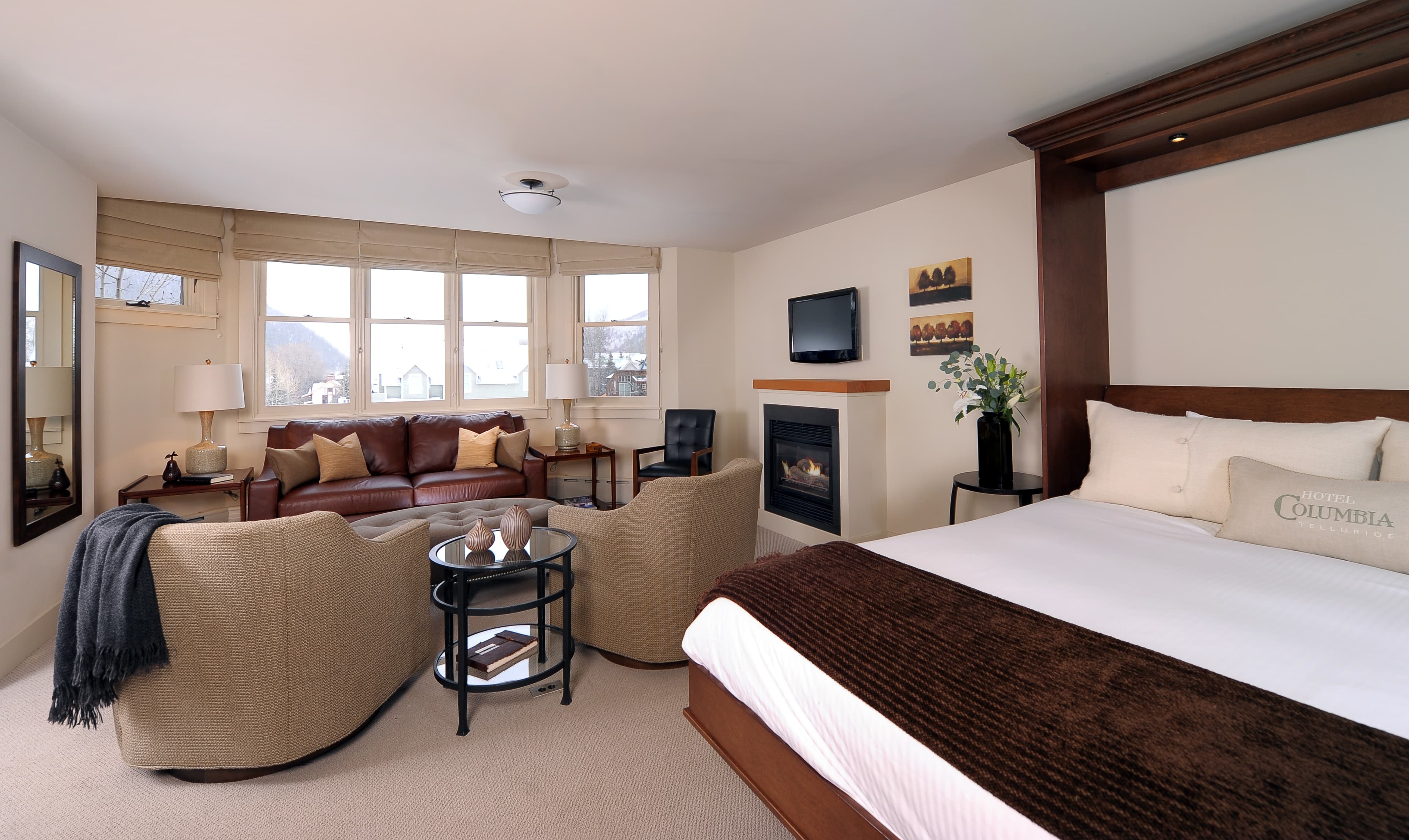 premium king room photo