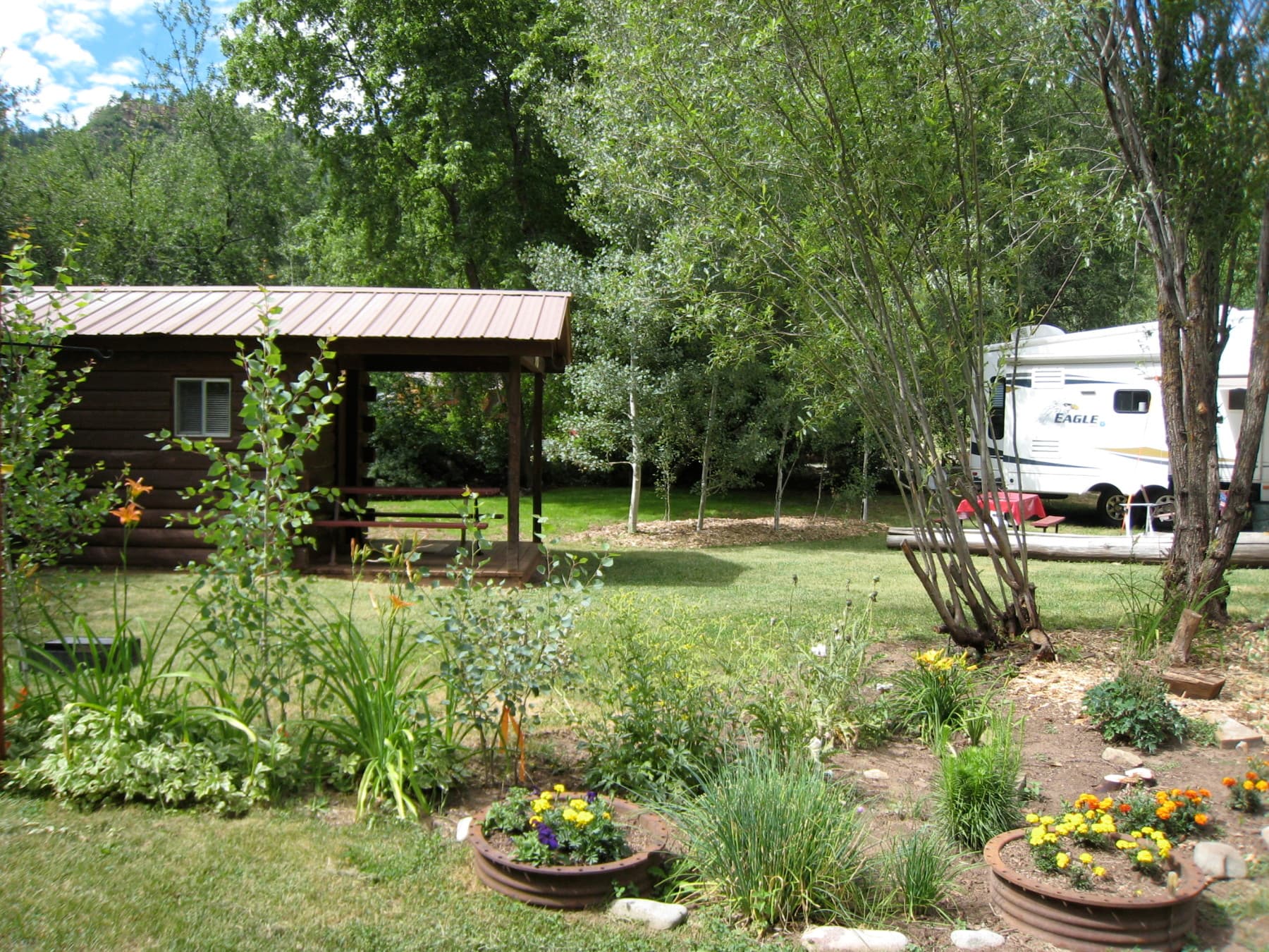 camper cabin photo