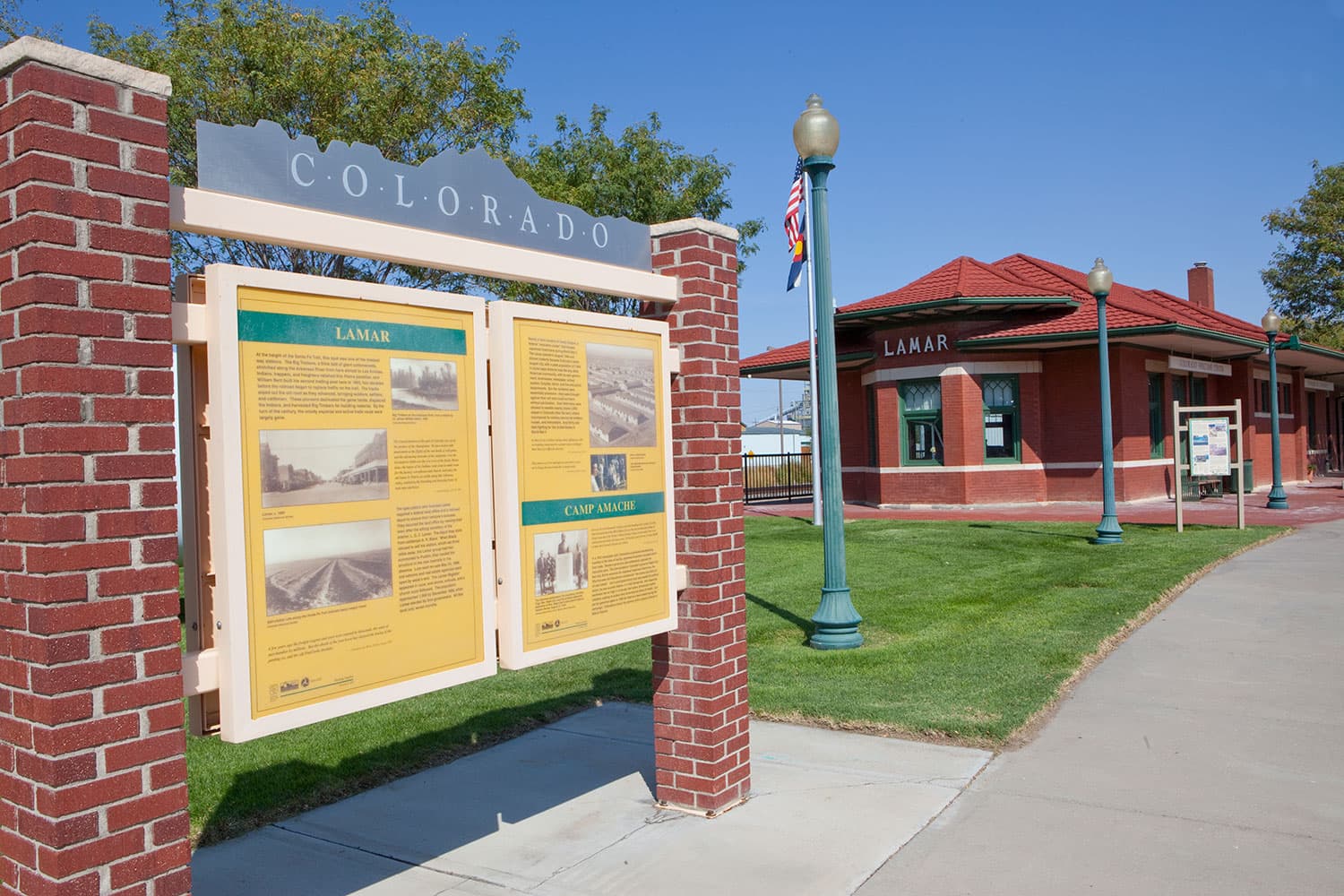 colorado welcome center at lamar photo