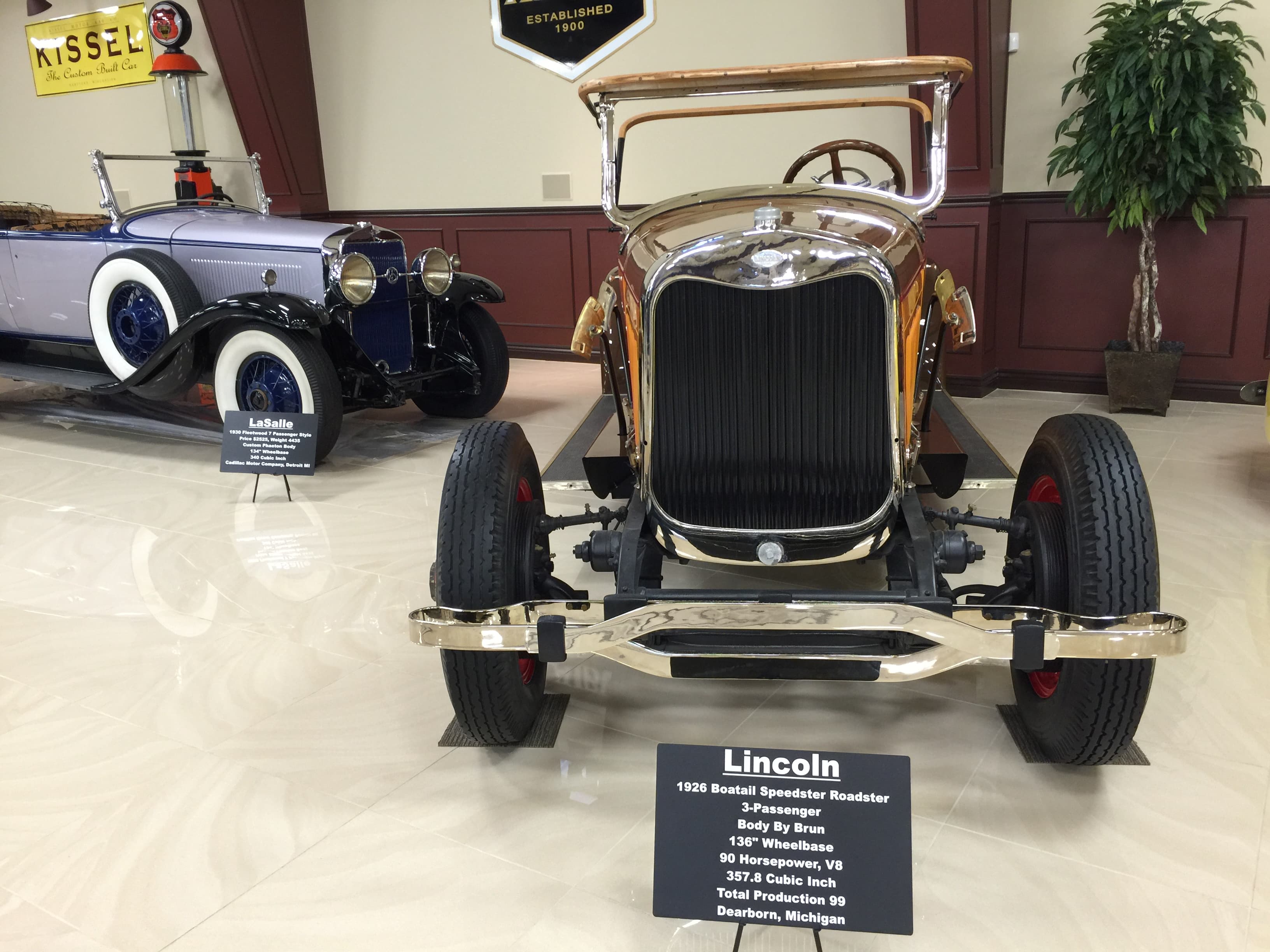 lincoln - photo by sandy payne photo