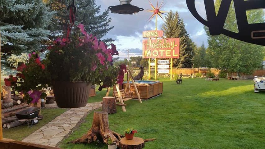 long holiday motel photo
