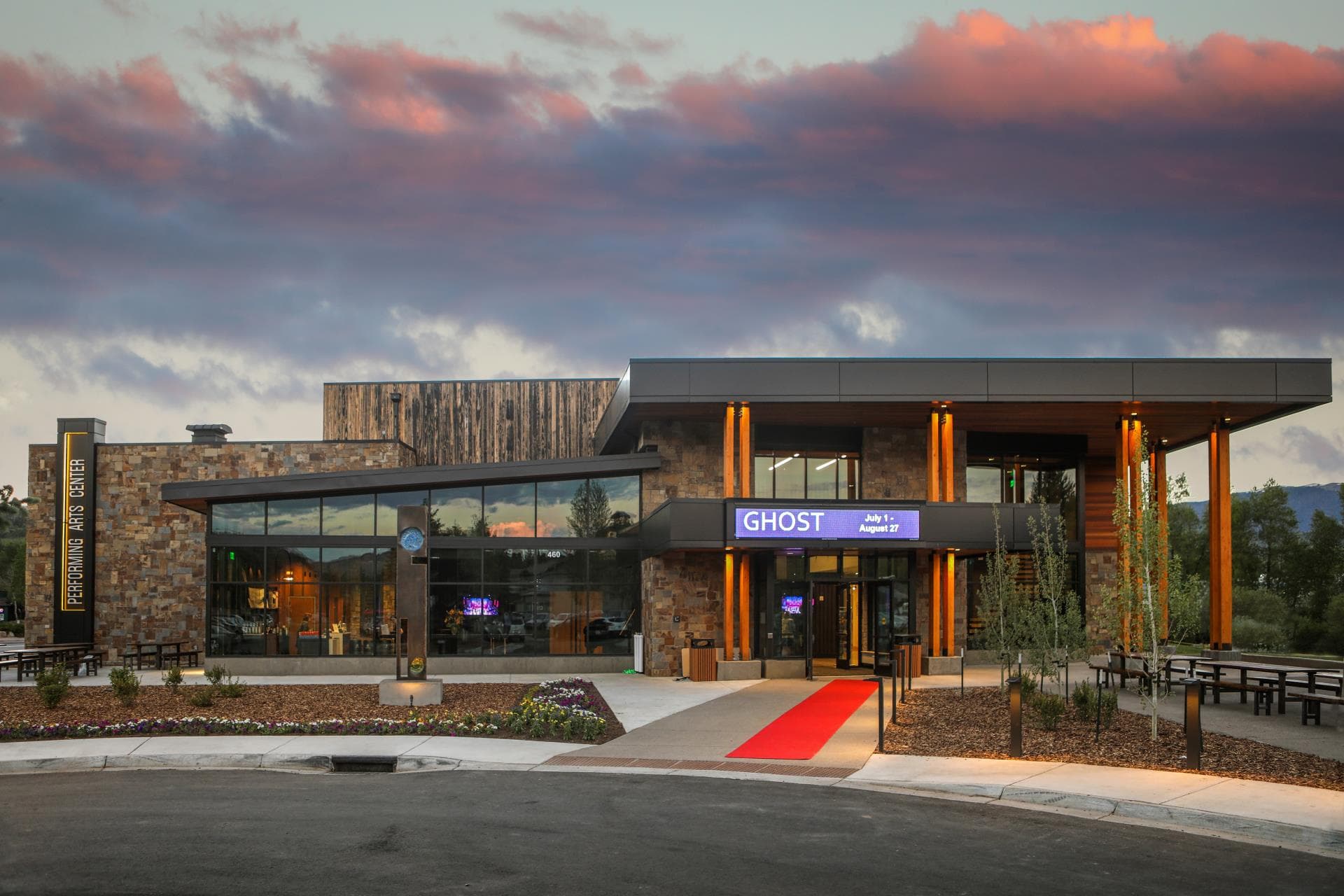 silverthorne performing arts center photo