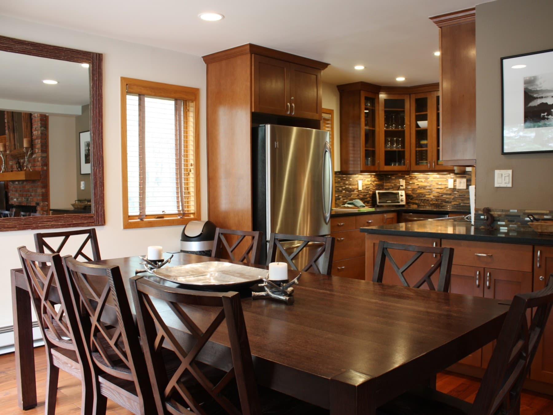 sample kitchen & dining in townhome rental at vail racquet club photo 15