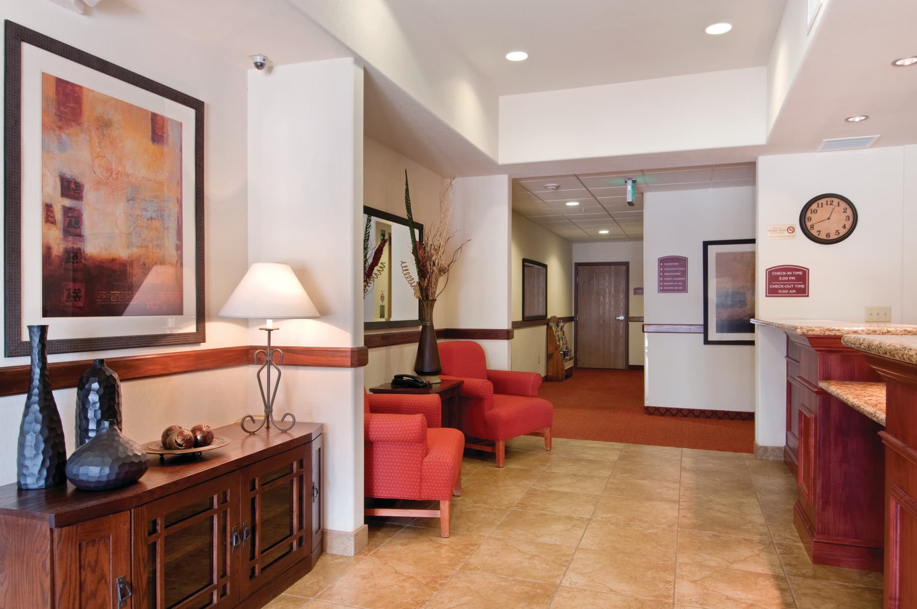 lobby photo 5