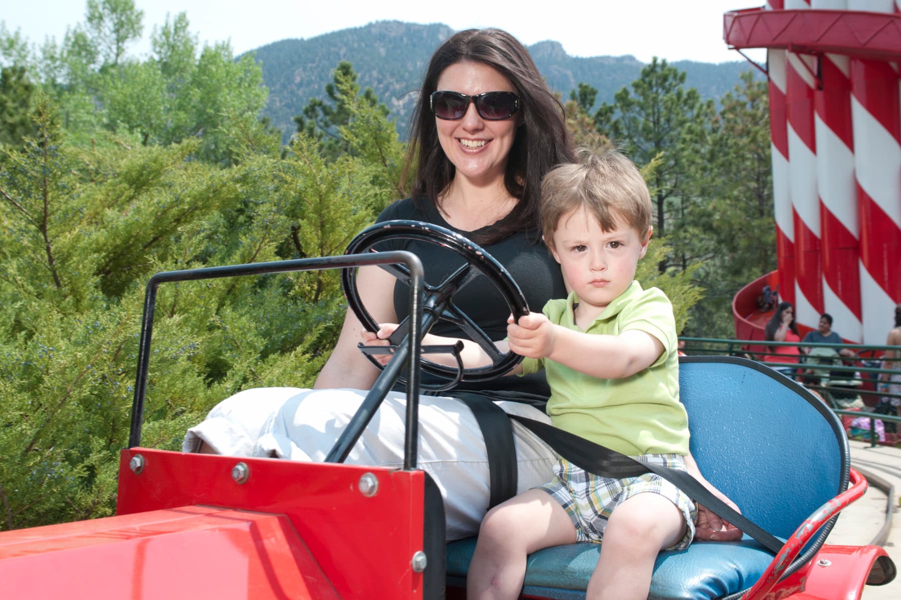 santa's antique car ride photo 6