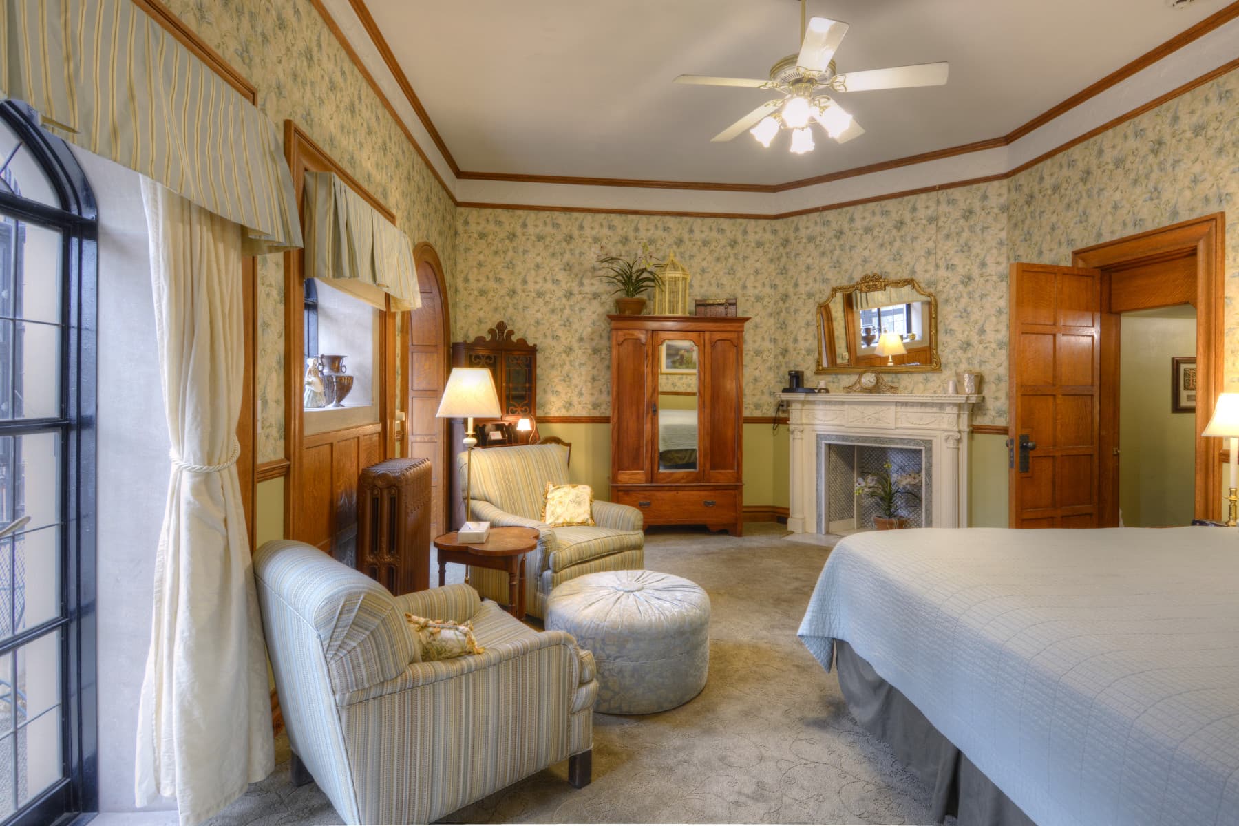 overnight lodging - castle 207 photo 7