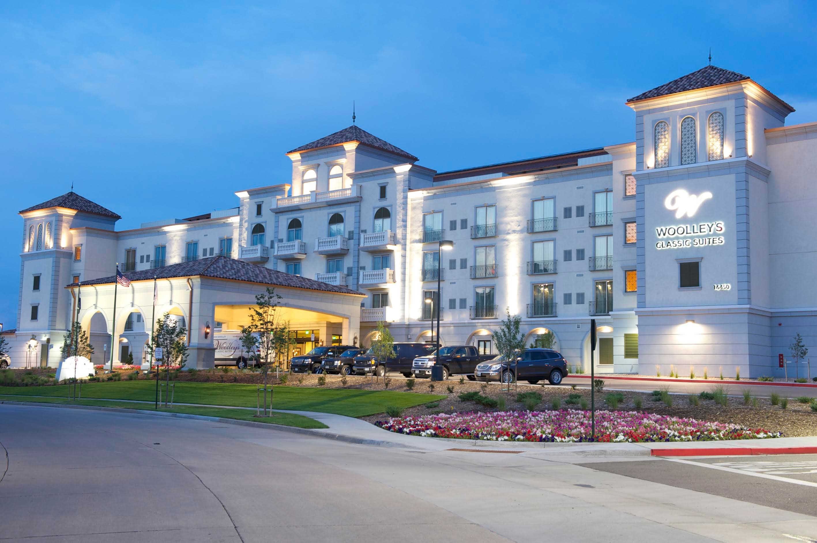 woolleys classic suites exterior front photo