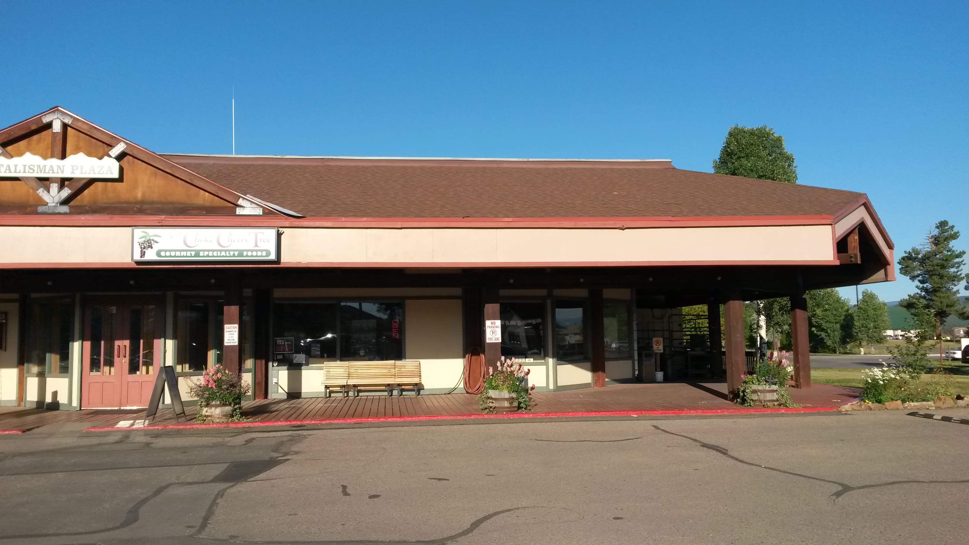 store front photo