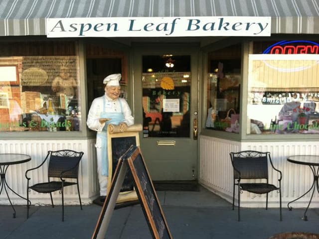 aspen leaf bakery photo