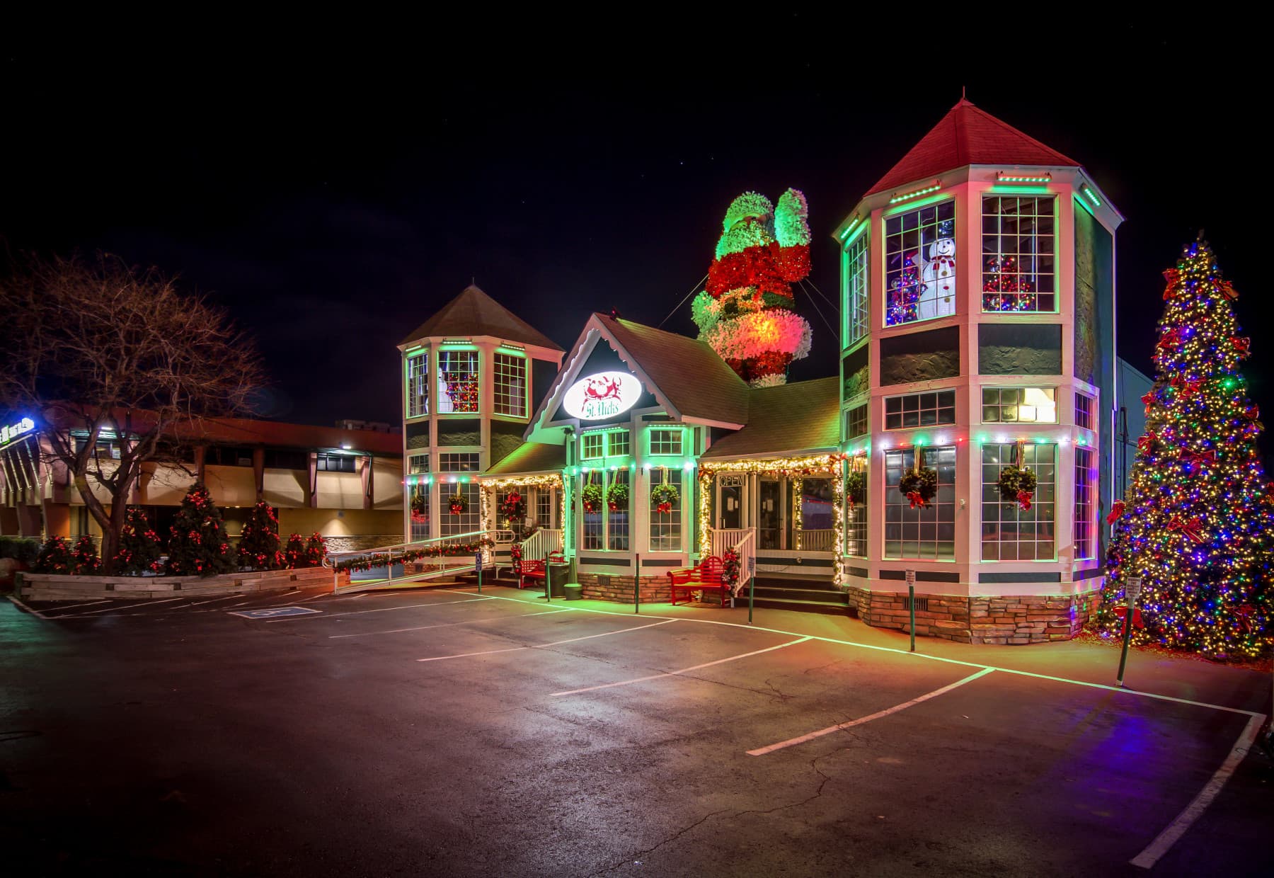 store front holiday night photo