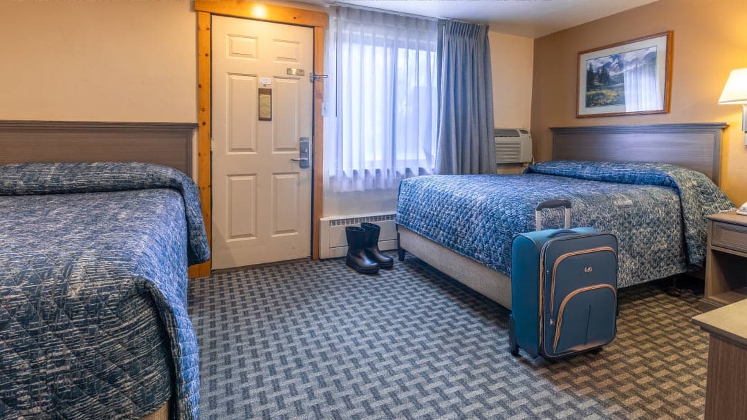 two double room at rabbit ears motel photo 9