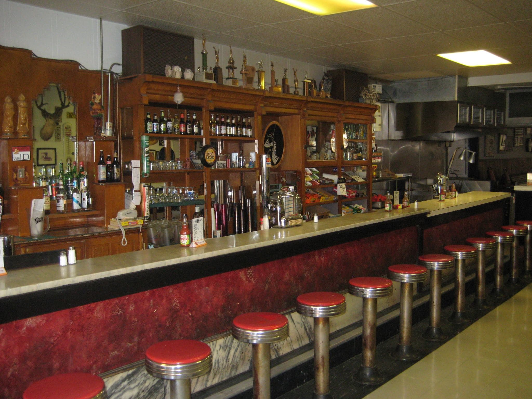 owl cigar store photo