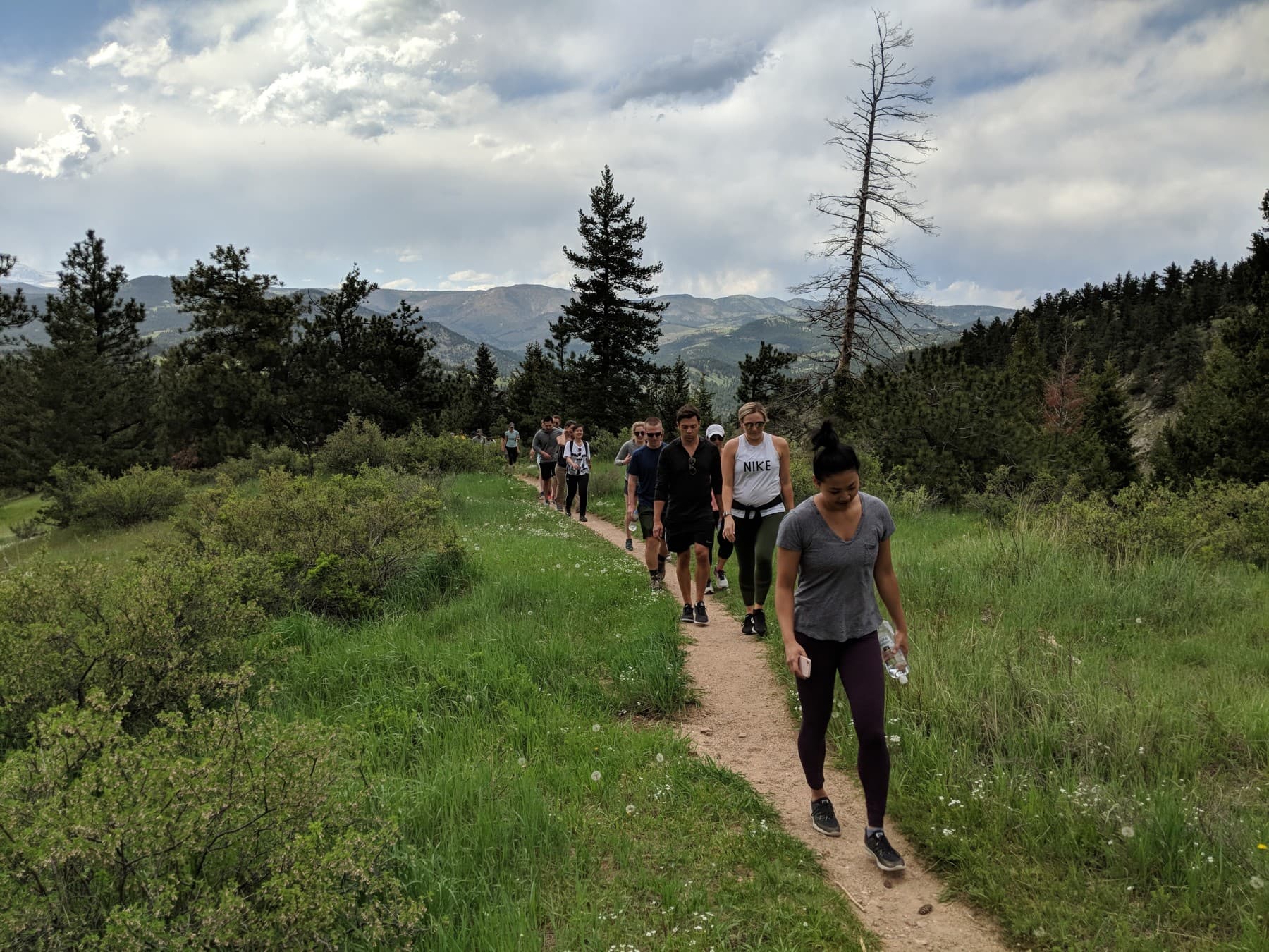 hike thru the rocky mountains close to denver photo 11