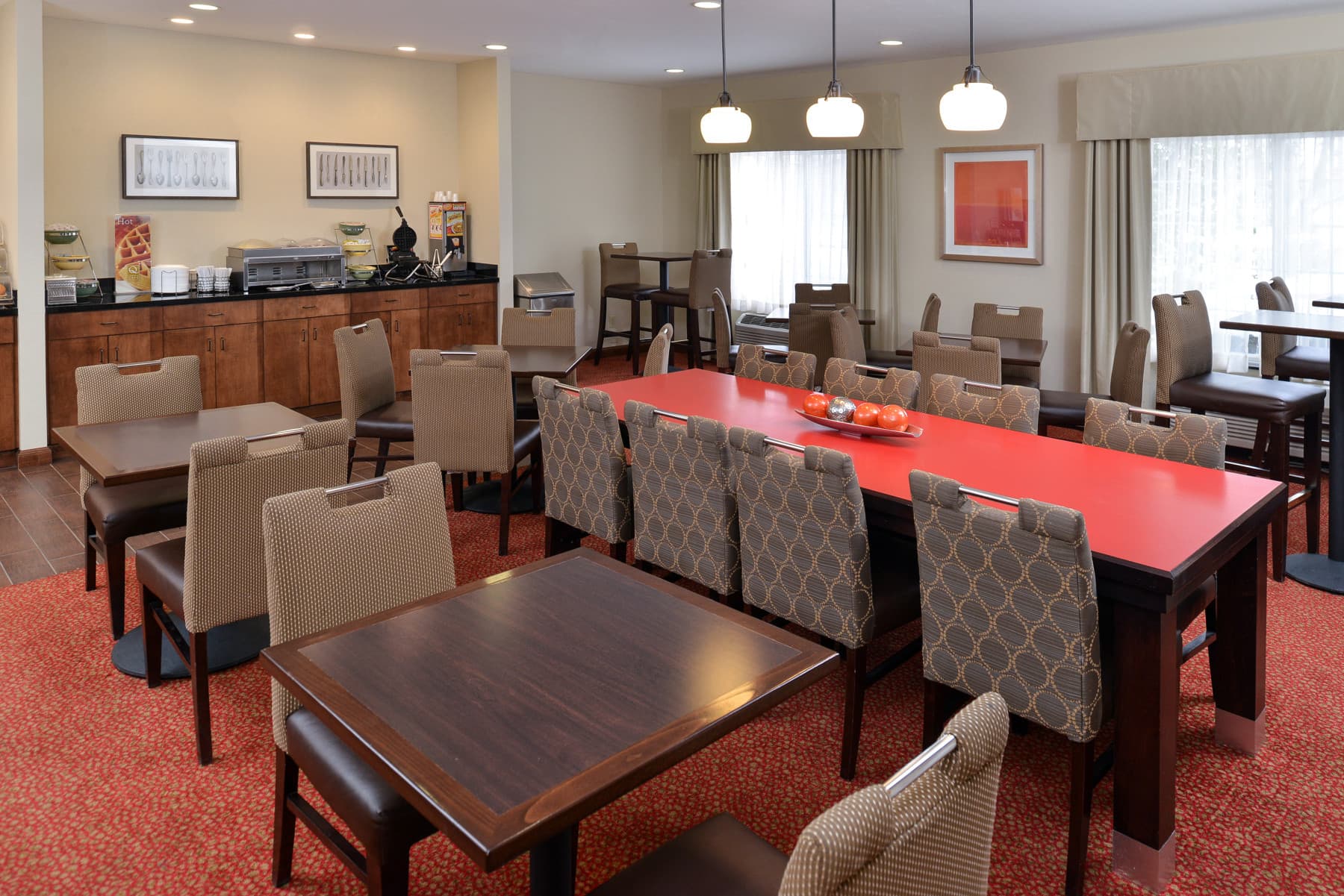 free hot breakfast photo 7