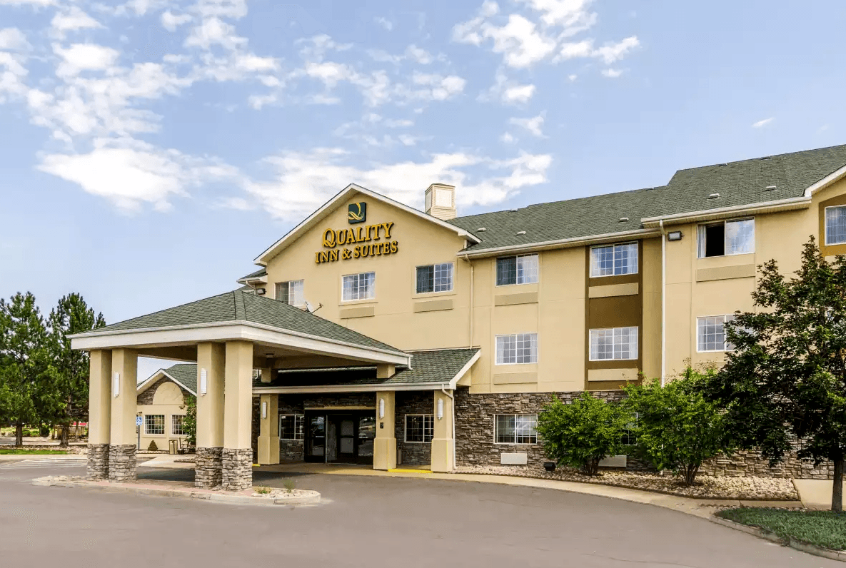 quality inn & suites westminster-broomfield photo