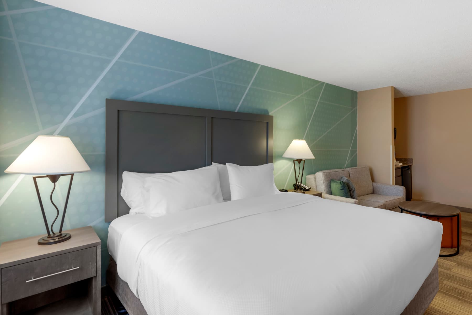 comfort inn & suites boulder photo