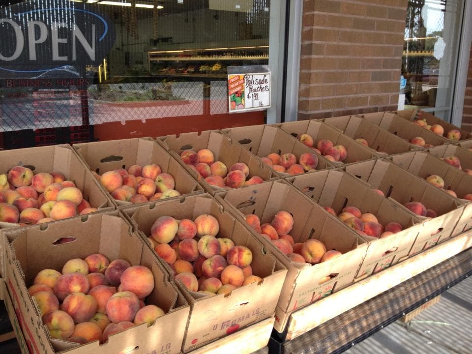 heinie's market photo