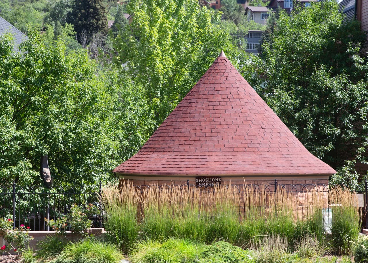 mineral springs tour photo