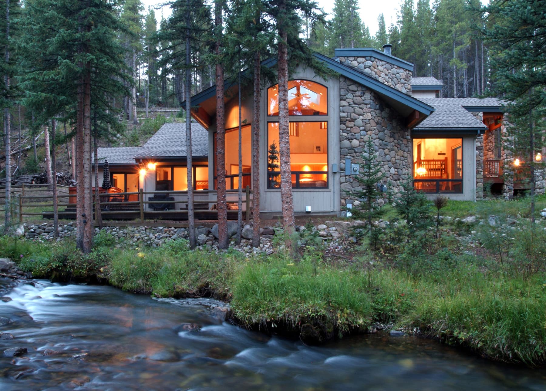 secluded private homes in breckenridge photo