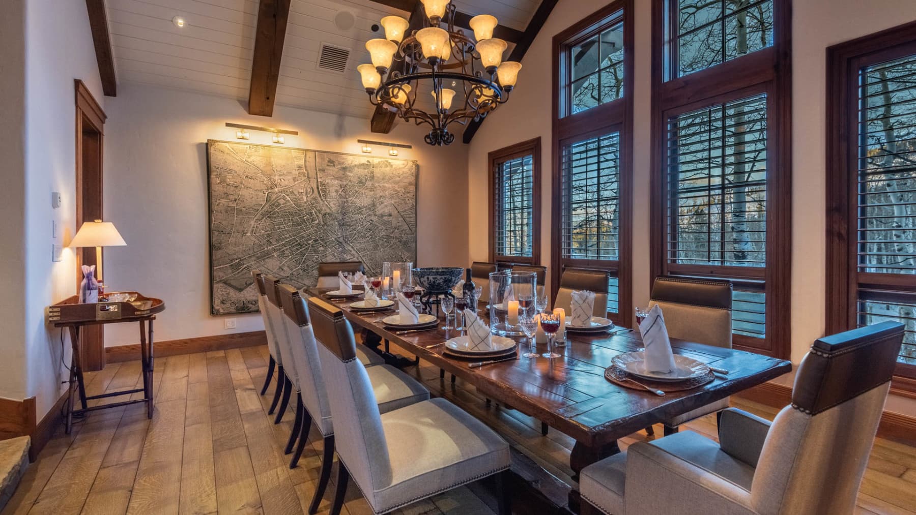 fabulous for entertaining in style photo 3