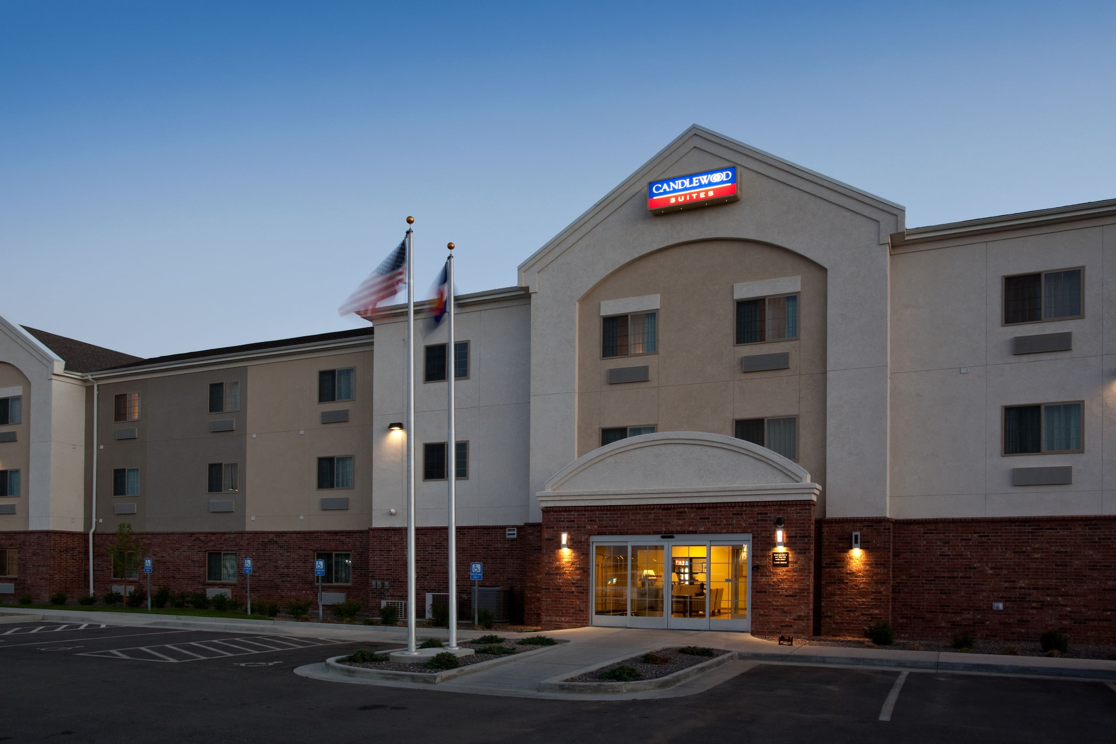 find your space to settle in at the award winning candlewood suites-craig photo