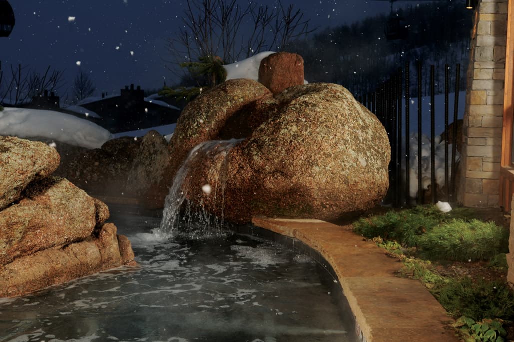 slope side hot tub photo 3