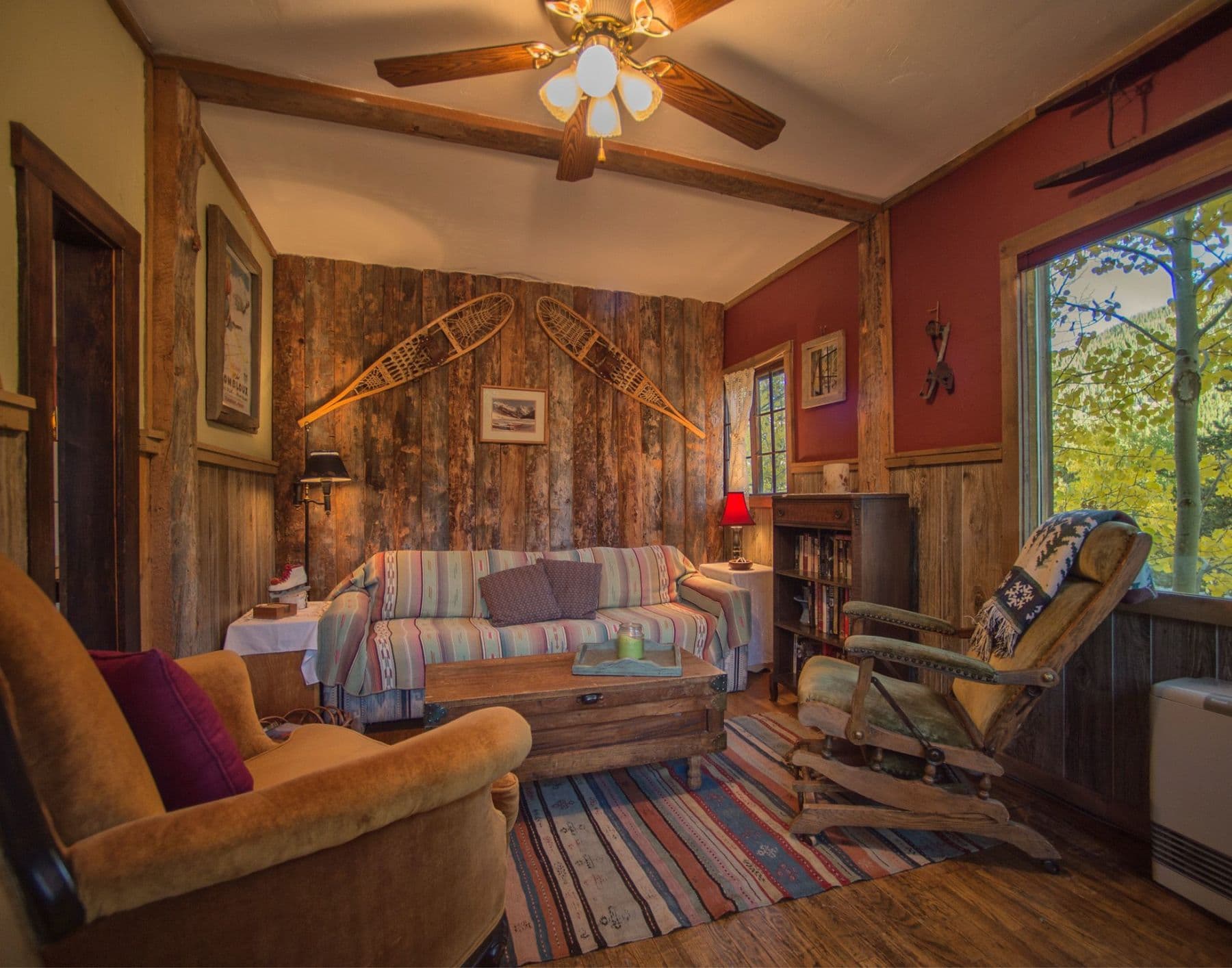 luna's living room photo 3