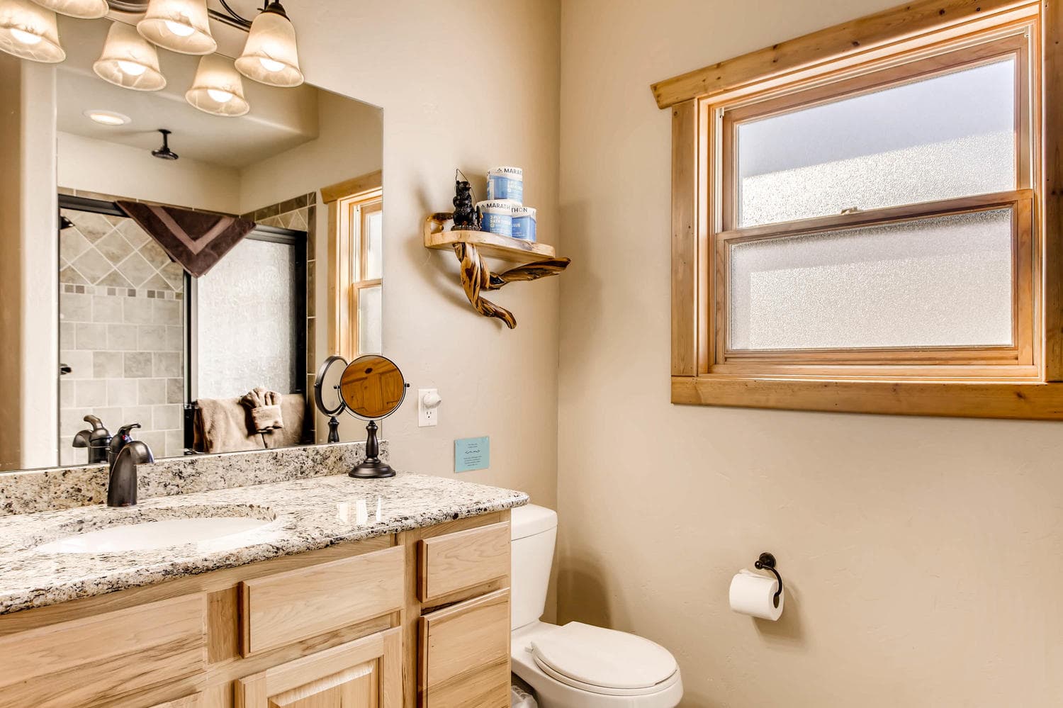 angler cove bathroom photo 14