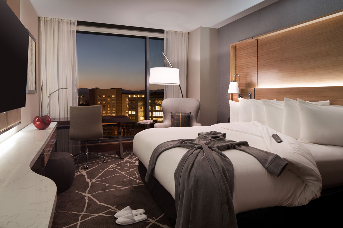 Jacquard Hotel & Rooftop 