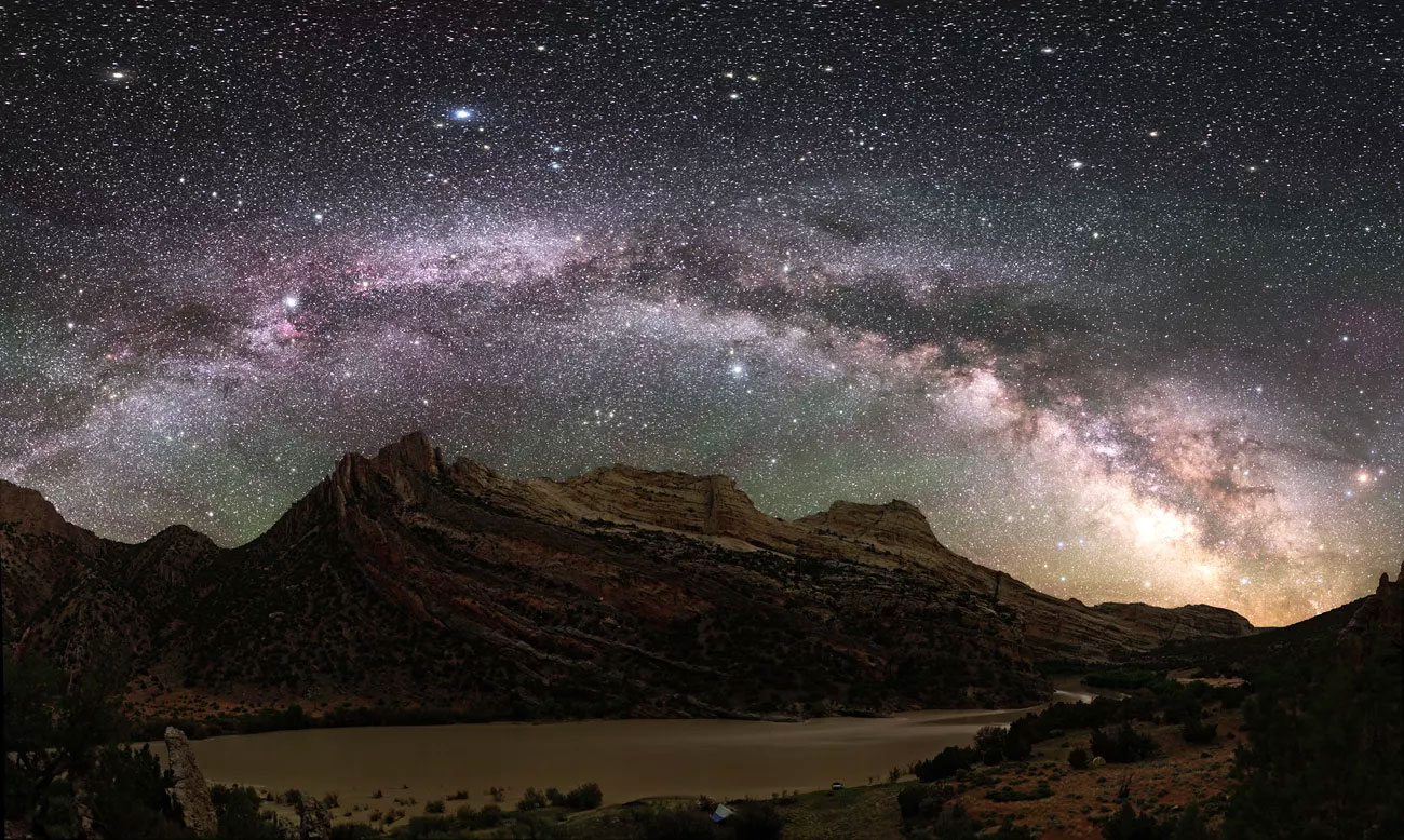 the milky way over Dinosaur National Monument