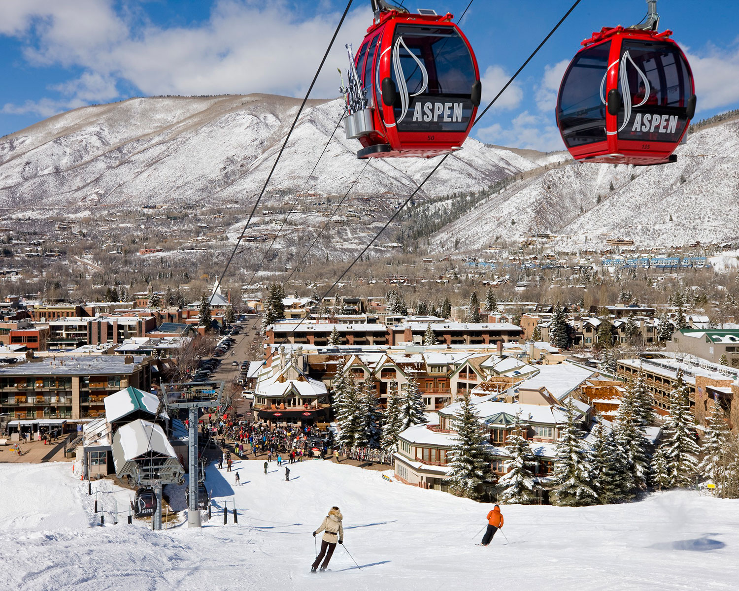 Skiing Beneath The Ola At Aspen Snowmass