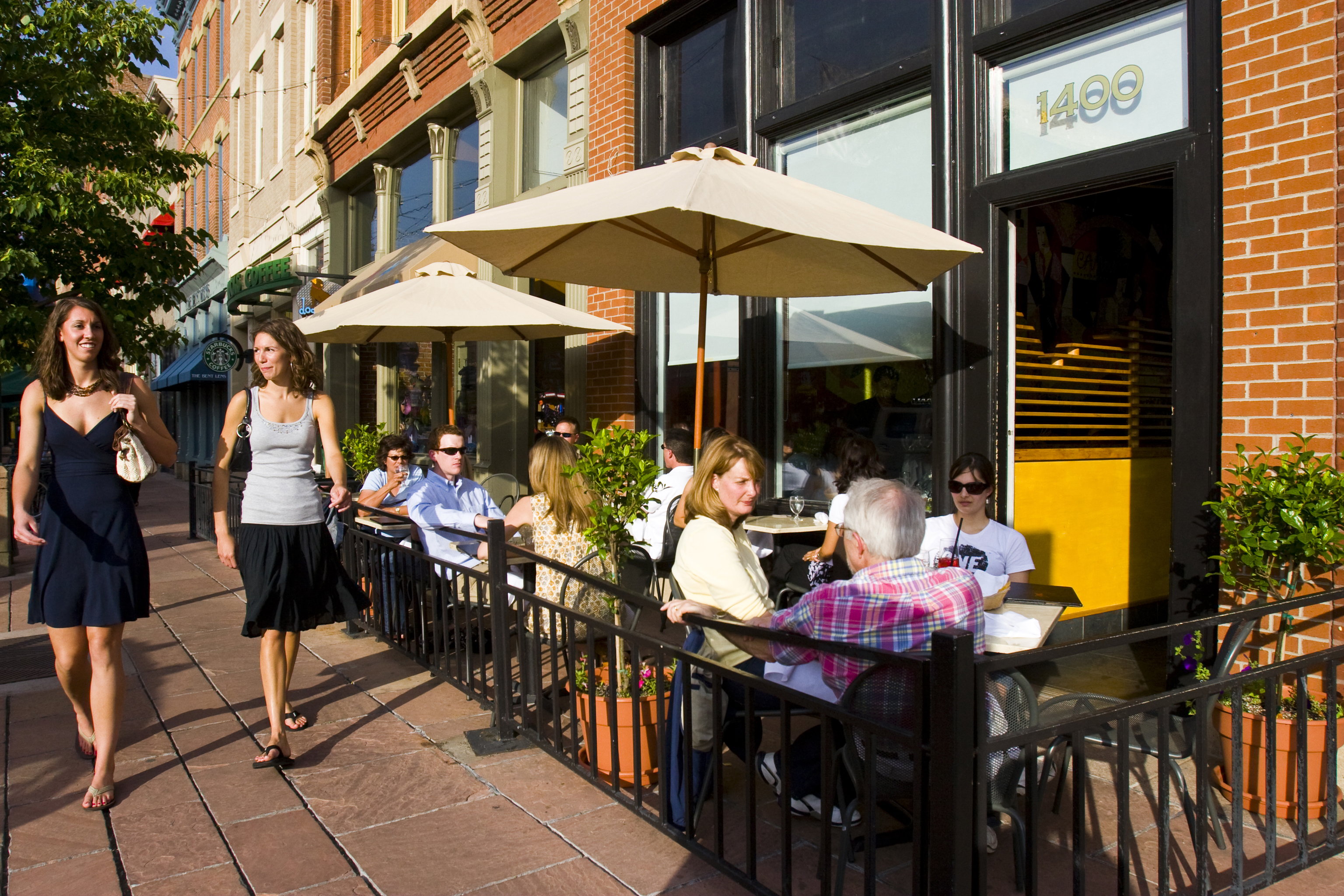 An afternoon walk past diners on Larimer Street in downtown Denver