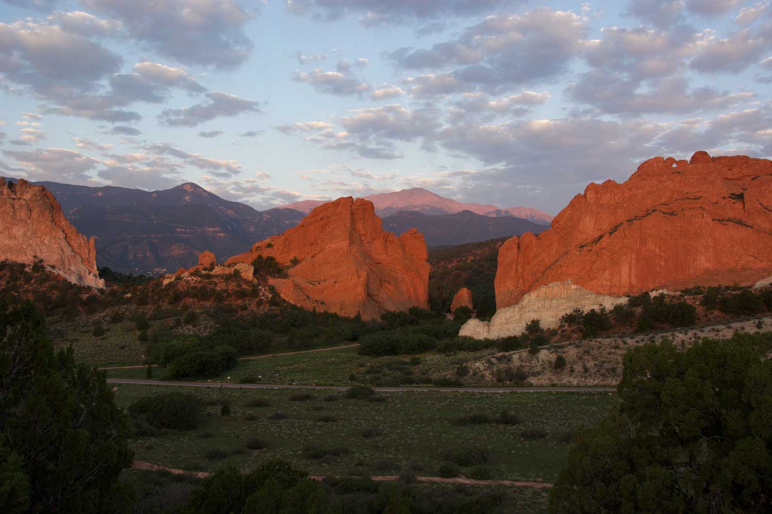 Colorado Springs CVB   Pikes Peak and Garden of the Gods_Web