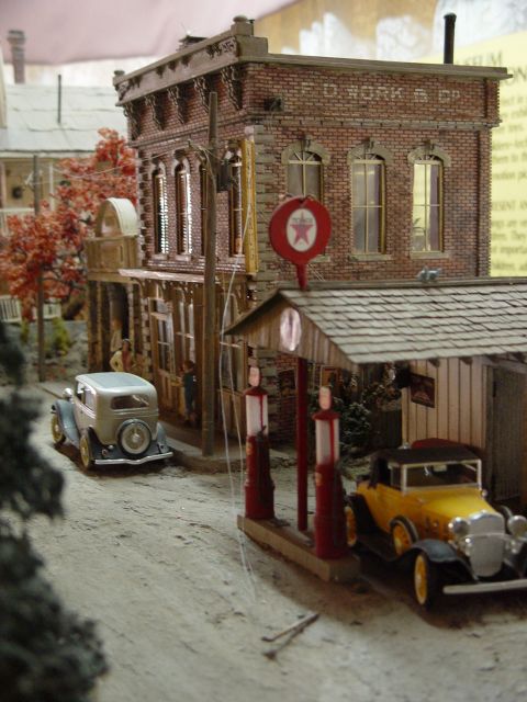 colorado in miniature: a dollhouse miniatures exhibit photo