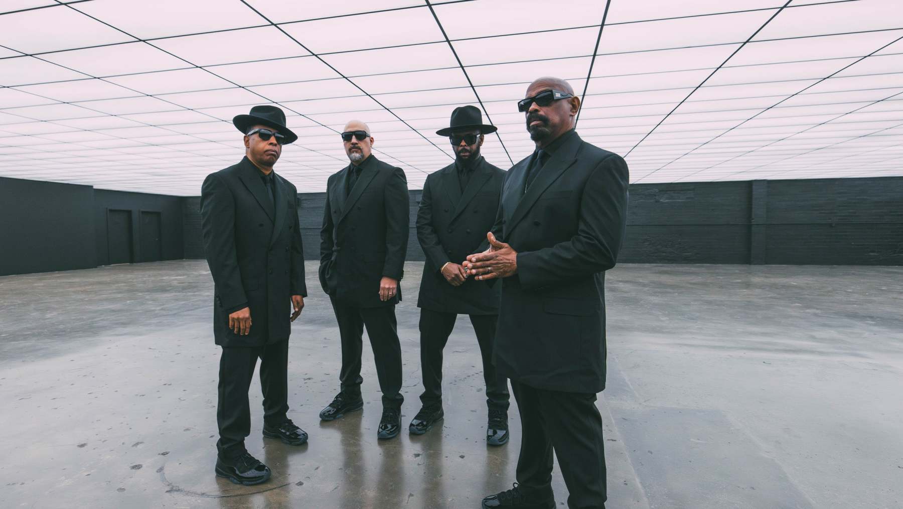 cypress hill and method man and redman: haunted rocks with de la soul, digable planets, hieroglyphics, and the pharcyde photo