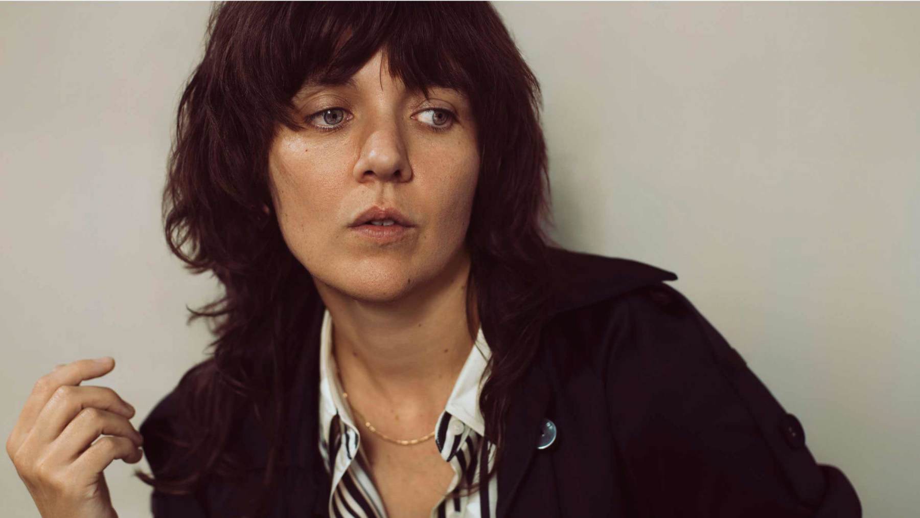 courtney barnett (16 and over) photo