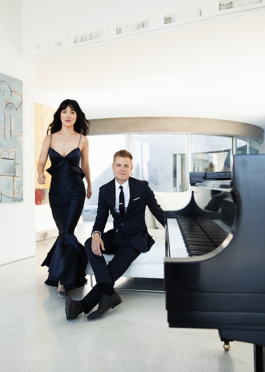 2026 guest artists anderson & roe piano duo, photo credit lisa-marie mazzucco photo