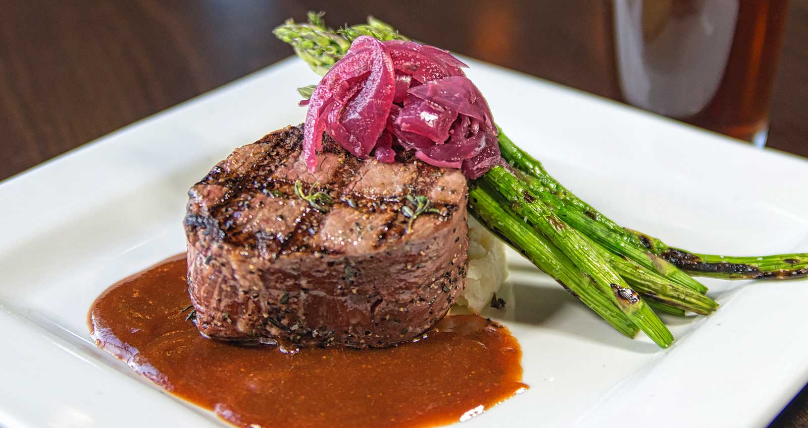 colorado mountain brewery photo