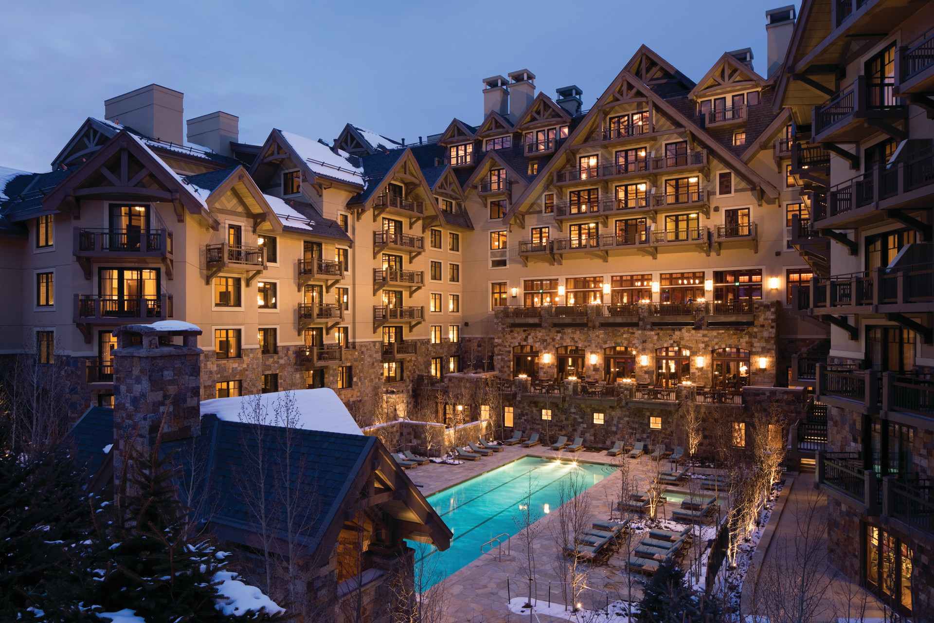 four seasons resort and residences vail exterior photo